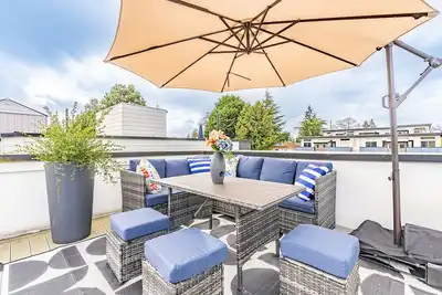 Image de 3br | Rooftop | West Seattle | Sophari Home B