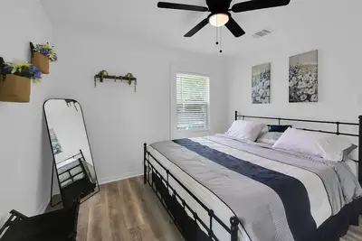 Image de Texas Cottage in Belton | New Remodel | Near Expo
