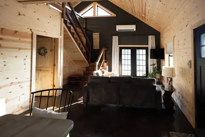 Image de 3 bedroom Cabin with Hot tub and Entertainment Area