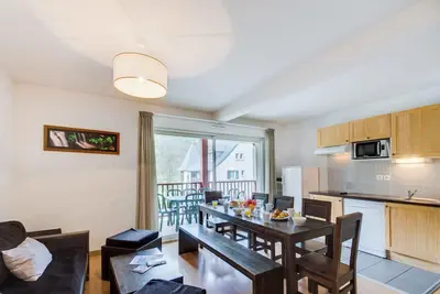 Image de T5 moderne à deux pas du Spa Balnéa & du lac Génos