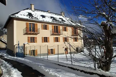 Image de Appart. pour 8 pers. dans une ancienne maison rénovée avec jardin et parking