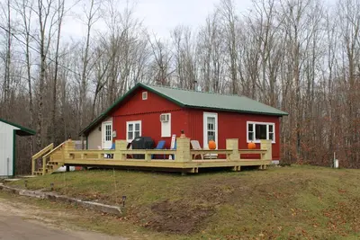 Image de C&J Getaway Cabin & Bunkhouse on the Snowmobile & Atv Trails