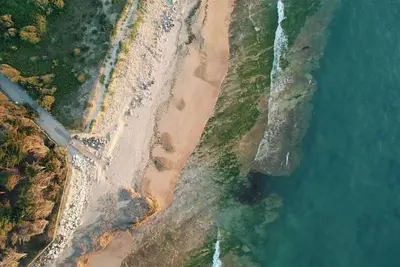 Image de Propriété d artiste/Piscine 10x5/jardin verger
