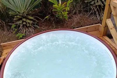 Enjoyable bungalow with Ac in charming Sainte-Rose