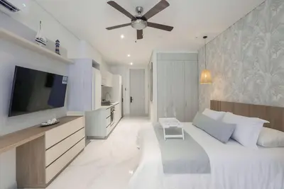 Image de Premium Ocean View Apartment in Süi Loft- 2 bathrooms & Swimming Pool