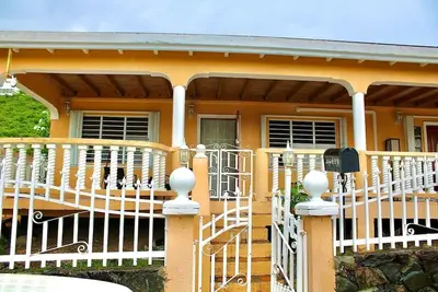 Image de Judi's Gem of St. Thomas