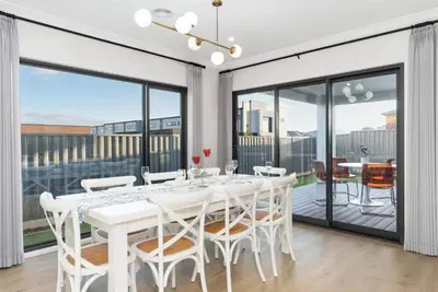 Image de Haven 5 Bedrooms Home