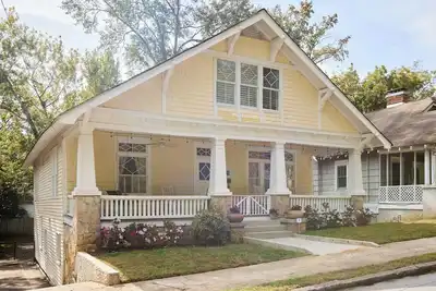 Image de Charming Craftsman Retreat in the Heart of Candler Park