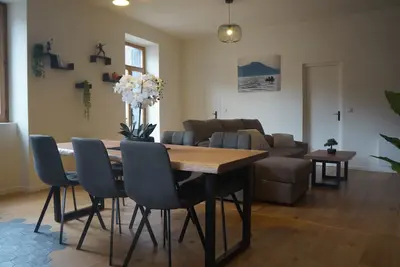 Image de Appartement rénové avec goût proche des stations