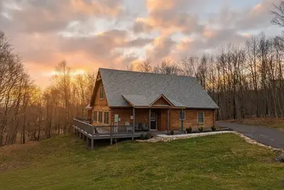 Image de Sundance Summit: A 4 Br retreat in a Ski-in/Ski-out Community near Wisp