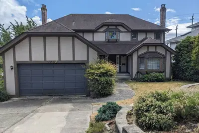 Image de Fifa World Cup - 3500sqft House! Sleeps up to 16 people! Pet friendly.