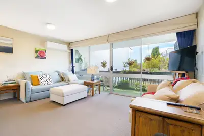 Image de New To Vrbo: Artful Kingston Stay with Personal Touch