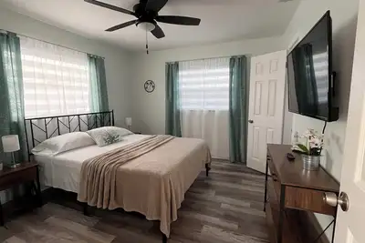 Image de Seminole getaway; 4 min to beach