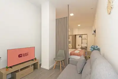 Image de GuestReady - Modern studio in Valencia’s new area