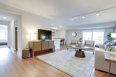 Image de Sojourn | Randolph Towers