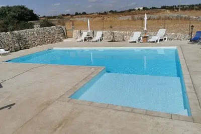 Image de Villa with garden and private pool nestled in the Ragusa countryside