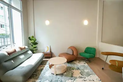 Image de Private 3-Bed Ensuite w/bath Townhouse  Bts OnNut