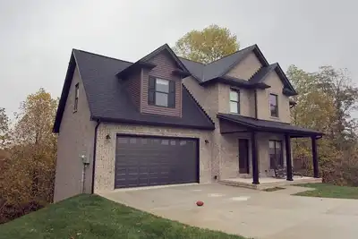 Image de Hidden View | Peaceful Neighborhood | Outdoor deck