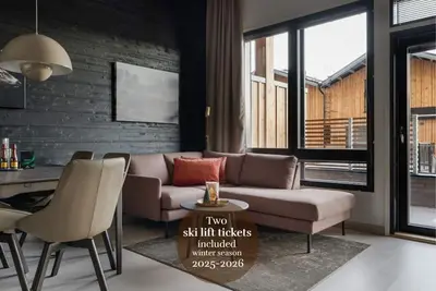 Image de Le Chalet Lingonberry D3 by Aavalevi