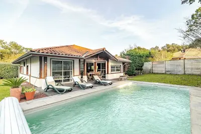 Image de Villa 105 m² proche océan avec piscine et jardin