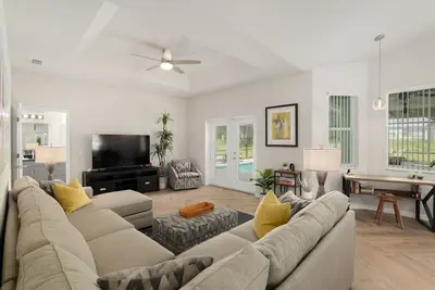 Villa Ilse: New Stylish Home Private Pool