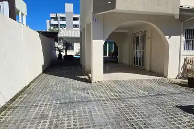 Image de Spectacular house with pool in the city of Bombinhas.