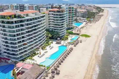 Image de Ocean Terrace 9° Piso · 3 Recámaras· Frente al Mar