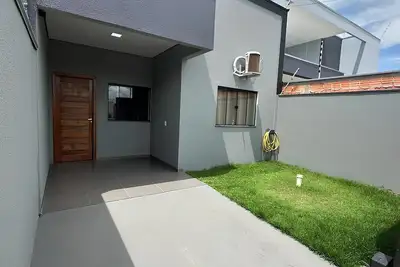 Image de House with garage for pickup truck, 2 bedrooms, spacious and fully equipped for 6 people - House 3