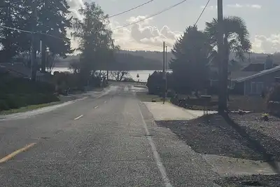 Image de Tranquil 2-bedroom House w/Office Near Marina and Downtown Poulsbo