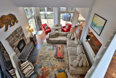 Image de Renovated 4br House w/ Hot Tub & Fire Pit: Near Killington Lifts & Dining