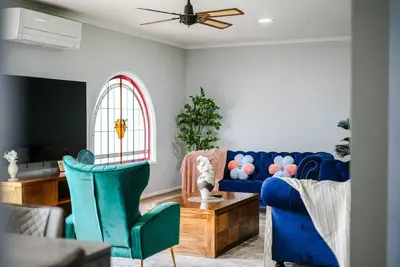 Image de StayAU Pet-Friendly 7Bed Spacious Retreat Morwell