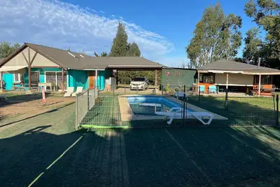 Image de CasaBosque minutes from the sea.