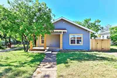 Image de BennBrook 3 Bedroom | 2 Bath - Ai Welcome!