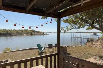 Image de Lakeside Hideaway 5-Min to Shackleford Ai Site!