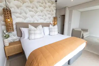 Image de Coastal Comfort | Balcony | Sea Views