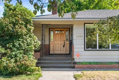 Image de Delightful 3-bedroom house in hearth of Eugene welcomes you