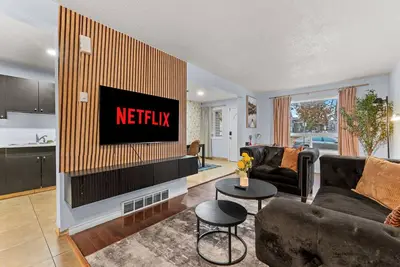 Image de 3br Spacious Home | Sleeps 8, GameRoom