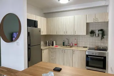 Image de Lovely 1br Apt Florentin Center-Elevator-Balcony-Mamad