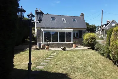 Image de Le Gîte d’Ambre : cottage avec jardin privé et Wi-Fi à Poullaouen