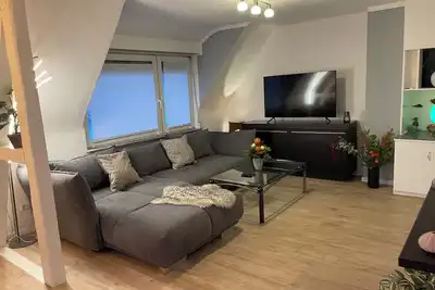 Image de Comfortable apartment with balcony and garden view