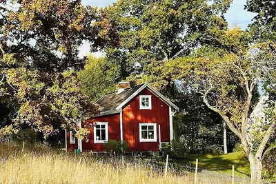 Image de LillaHuset - Charming 1908 cottage in Småland near lakes and nature