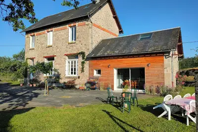 Image de Ancienne Ecole de Rouffiat au cœur de la Corrèze