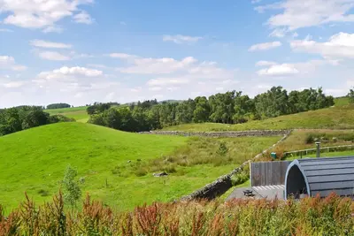 Image de Luxury Castle Pod with Hot Tub Pet Friendly