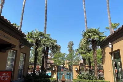 Image de Very cozy and spacious 2-bedroom apartment in a brilliant location