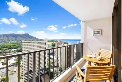 Image de 29th Fl Waikiki Banyan | King | Parking