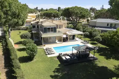 Image de Vila Popa - Golf Front with Games Room by Hd