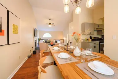 Image de Family Home/Near Atl/5beds/3baths/Sleep12