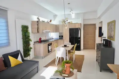 Modern Central Ocean View and Jacuzzi Apartment