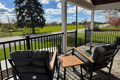 Image de Farm Views | Pets Allowed | 10min to Sight & Sound