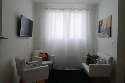 Image de Apartment with 2 bedrooms, swimming pool and private parking. Pets allowed.